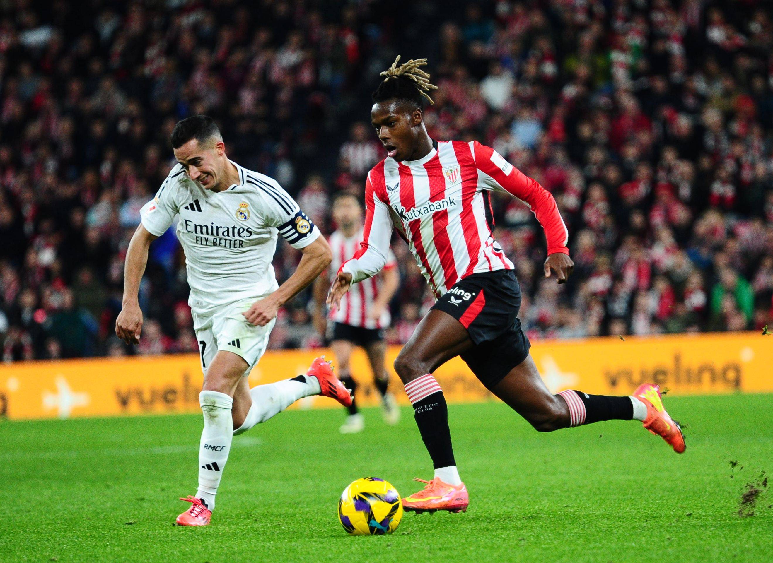 Shams：国王对全队范围内的交易讨论保持开放态度